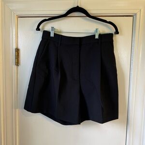 Abercrombie & Fitch High Rise Tailored Shorts